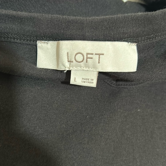 LOFT WOMENS SLEEVELESS TOP BLACK V NECK SIZE LARGE - Picture 8 of 9